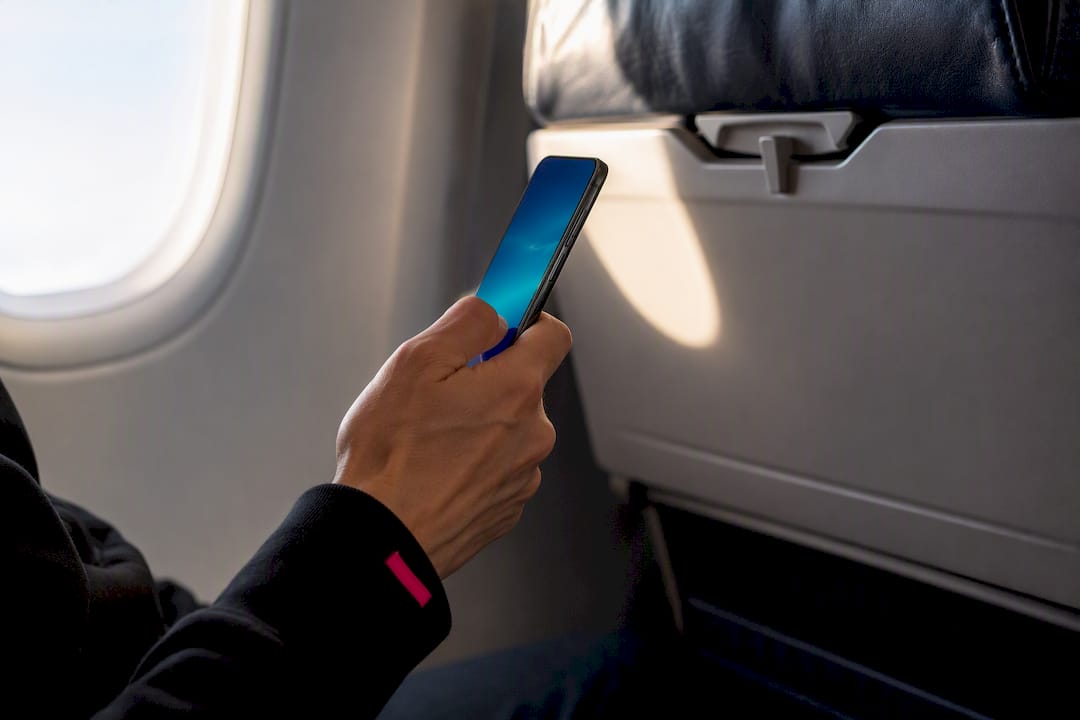 Privacy First: 7 Tests to Verify Offline AI Companions for Dating Apps Traveler testing AI companion offline